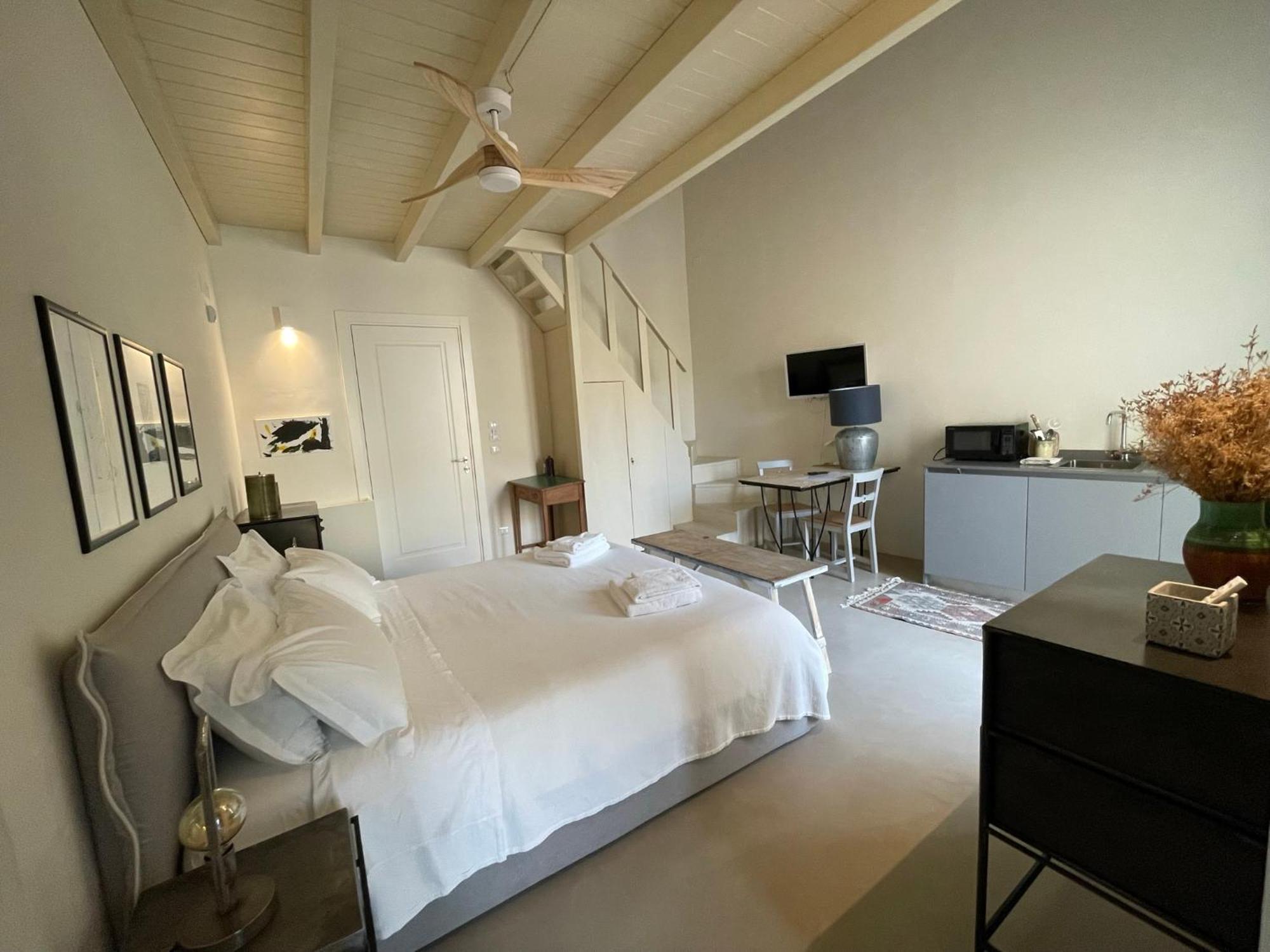 Luleccio Aparthotel Лече Екстериор снимка