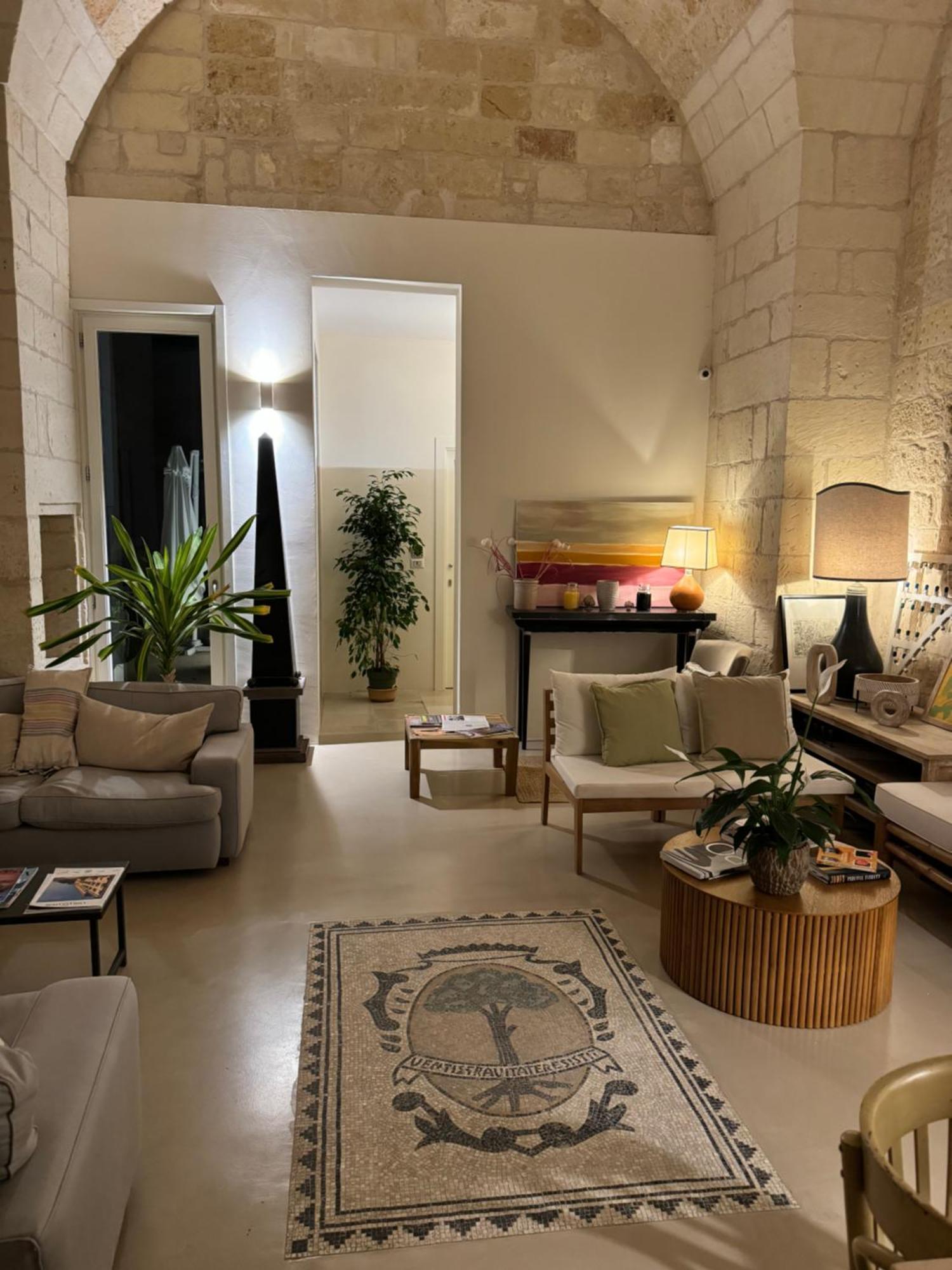 Luleccio Aparthotel Лече Екстериор снимка